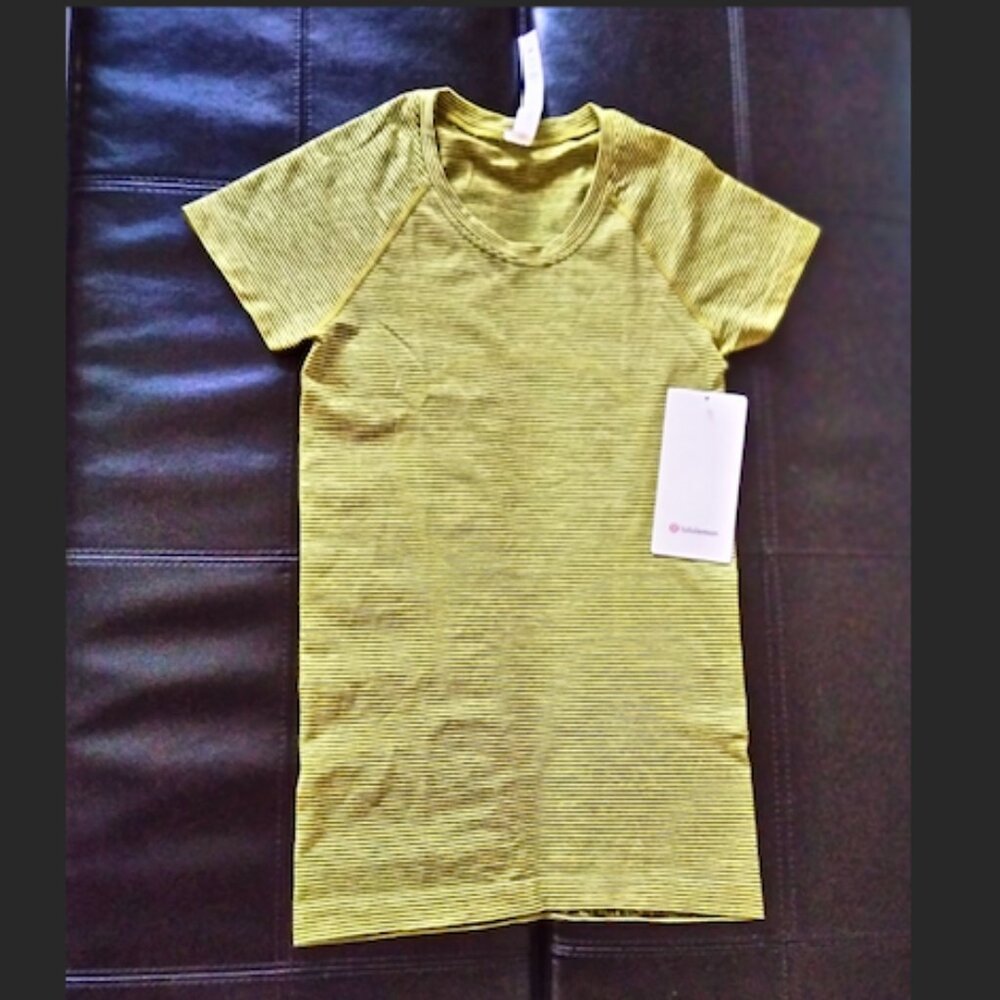NWT Lululemon Swiftly Tech SS Shirt Sz4 anti-stink Sonic Yellow Stripe RARE